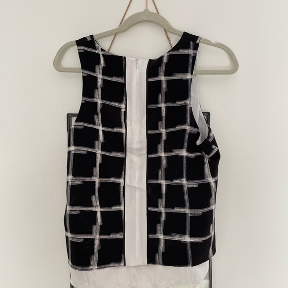 Topshop Window Pane Sleeveless Blouse - Picture 5 of 5